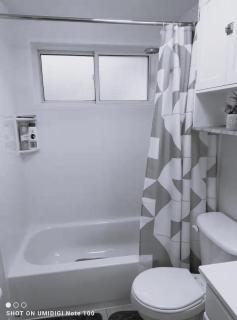 Executive Room in a cozy Apt - Saint John - 2