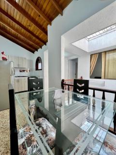 CASA FAMILAR frente al parque - Buga - 0