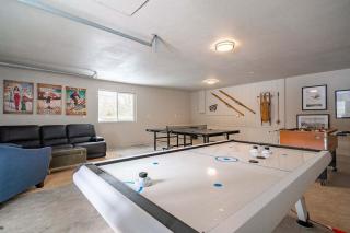 Chateau Relaxeau Game Room Hot Tub Fire Pit - Mount Hood Village - 6