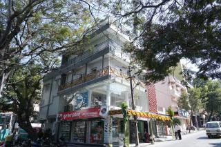AvYuKt HoMeStAy - Bangalore - 9
