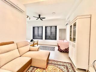 168 park Selayang near UITM IDCC Hospital Market Batu Caves KLCC views topfloor - Batu Caves - 0