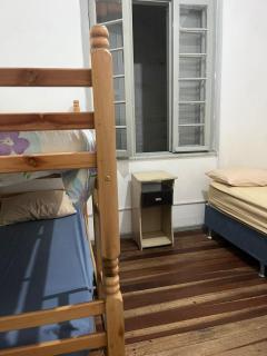 Hostel Proximo a Shopping total - Rodoviaria - Hosp Presidente Vargas - Porto Alegre - 4