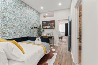 Stylish 1BR 1,5BA Old City Condo Near Liberty Bell - 1