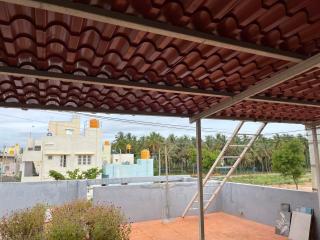 Guest house near Biec exhibition center - Bangalore - 5