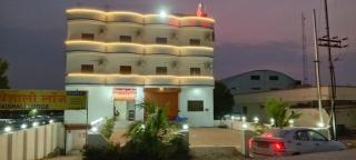 Vaishali Lodge - Pune - 6
