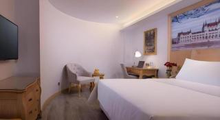 Vienna Hotel Guangdong Huizhou Huabianling Square - Huizhou - 1