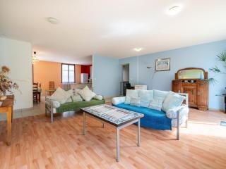 Apartment in France with Private Beach Access, cleaning included - Gorniès - 0