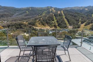Lantern 25 - Balcony - Thredbo - 9