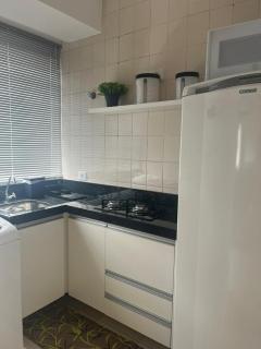 505-Kitinete Central com WiFi - Londrina - 4
