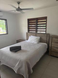 Island Unit in Pango - Bunkhouse - Port Vila - 4
