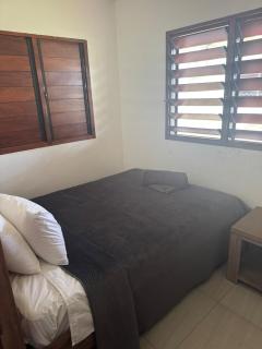 Island Unit in Pango - Bunkhouse - Port Vila - 2
