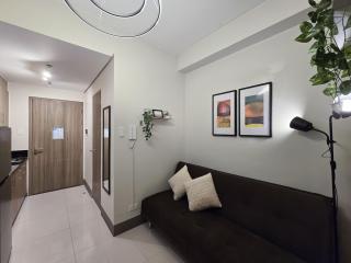 1BR Condotel with Balcony at FAME Residences #FM38-1 - Manila - 0