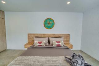Villa Sosso 5BR Brand New Villa in Pererenan - Dalung - 1