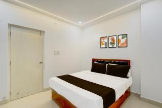 HOTEL O GENZ LAVISH SYAYS - Haiderabad - 0