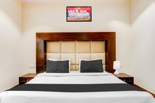 Townhouse DLF Phase 2 Gurgaon - Gurgaon - 2