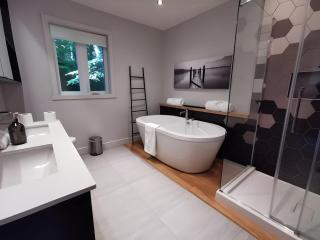 Chalet de luxe Équinoxe - bord de l'eau avec Spa - Lac-aux-Sables - 8