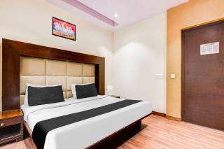 Townhouse DLF Phase 2 Gurgaon - Gurgaon - 0