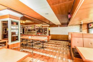 OYO 441 Grand Thara Hotel - Surat Thani - 1