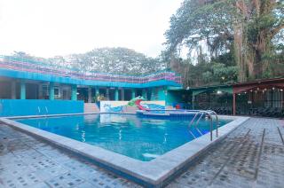 RedDoorz @ Boondocks Cabins Resort - Dalumpinas Oeste - 9