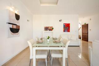 Seaview Jacuzzi 3BR Penthouse - Is-Swieqi - 5
