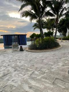 3 Rooms, Legoland, Medini, Netflix, Wi-Fi, Beach, Pool, 10 min to Singapore Checkpoint - Johor Bahru - 5