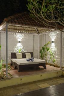 Alaya Stays Nehamrit Glamping Cottage Pet friendly Tent With Outdoor Patio - Murbād - 5