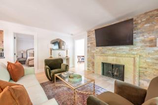 New Listing 3 BR 3 BA Aspen Condo near Gondola - 5