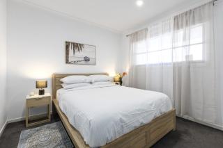 Spacious Corio Townhouse Near Ferry & Waterfront - Corio - 6