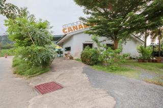 OYO 75310 Canalis Resort - 1