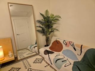 Private house, 3-minute walk from Hanseongdae Station, NETFLIX, Hyehwa, Dongdaemun, Myeongdong - 9