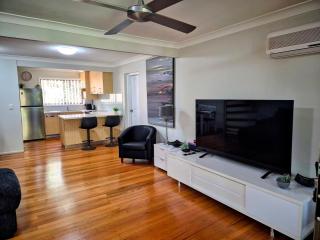 River front views - Tewantin - 8