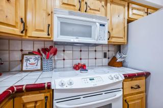 NEW Santa Fe Style Pool Spa Near Yonder Park - Lake Havasu City - 9
