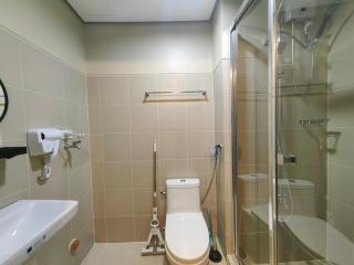 1BR Condotel with Balcony at FAME Residences #FM52-1 - Manila - 3