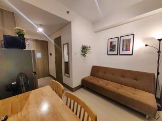 1BR Condotel with Balcony at FAME Residences #FM53-1 - Manila - 7
