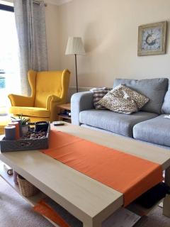 South-facing flat with 3 beds walk to Bromley High St & station - Bromley - 0