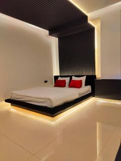Modern Luxe Studio Apartment in Uttara near Airport - Dhaka - 4