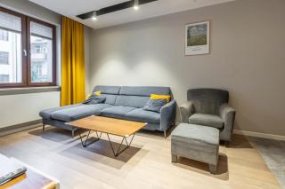 Zabrska 18 Spacious Apartment by BookingHost - Kattowitz - 1