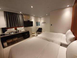 Hotel WO Yongsan Station - Seul - 8