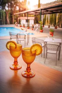 Apiedesierra - Caserio del Colmenar - 1