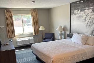 Super 8 by Wyndham Rexburg - 2