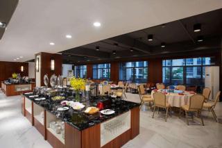 Ramada Encore by Wyndham Qionghai Downtown - Qionghai - 8