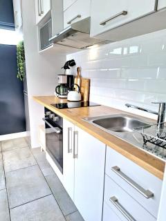 Tiny Home on Broadway - Gqeberha - 6