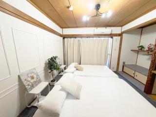 XeroB HOUSE Evisu 3 - Osaca - 6