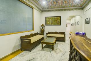 Super Townhouse Chandpole Metro Station Formerly Hotel Raghuraj Palace - Jaipur - 6