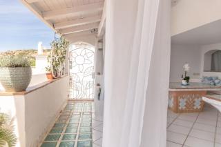 Steps from the Beach with views and big patio! - Baja Sardinia - 7