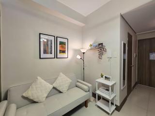1BR Condotel with Balcony at FAME Residences #FM63-1 - Manila - 1