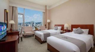 Kunming Plateau Pearl Hotel - Kunming - 1