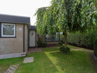 Bungalow in Sint Maartenszee near Sandy Beach - Sint Maartenszee - 5