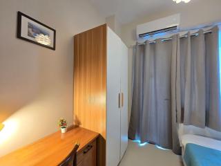 1BR Condotel with Balcony at FAME Residences #FM64-1 - Manila - 5