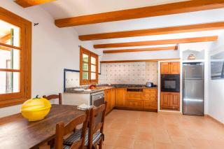 Villa Can Seguinot by Villa Plus - El Port - 6